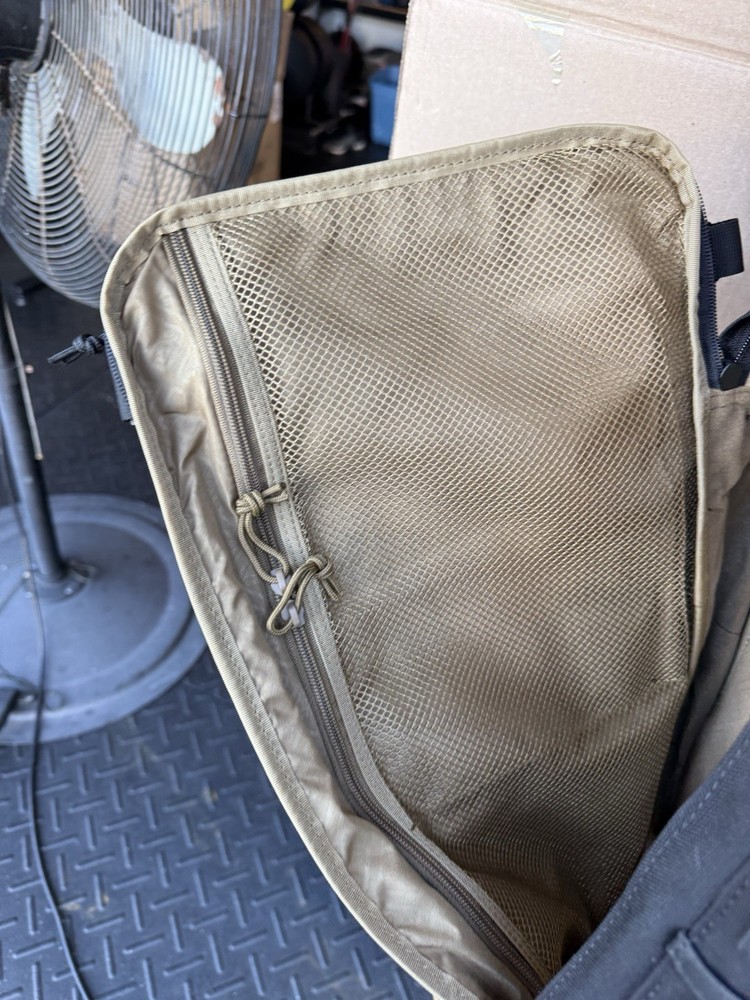 HAZARD 4 Sidewinder(TM) Full Sized Laptop Sling Pack Blue
