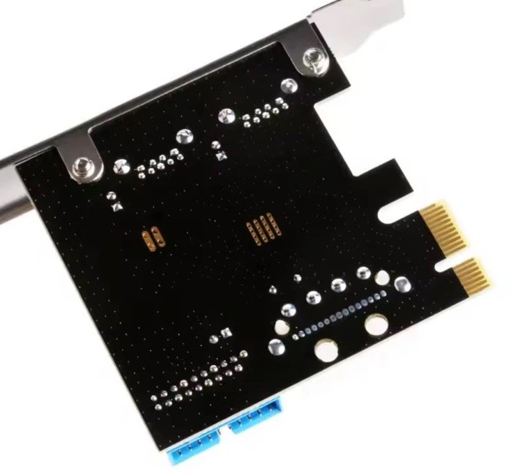 2 ext Port USB 3.0 and one 19 Pin Internal Header PCI-e Card