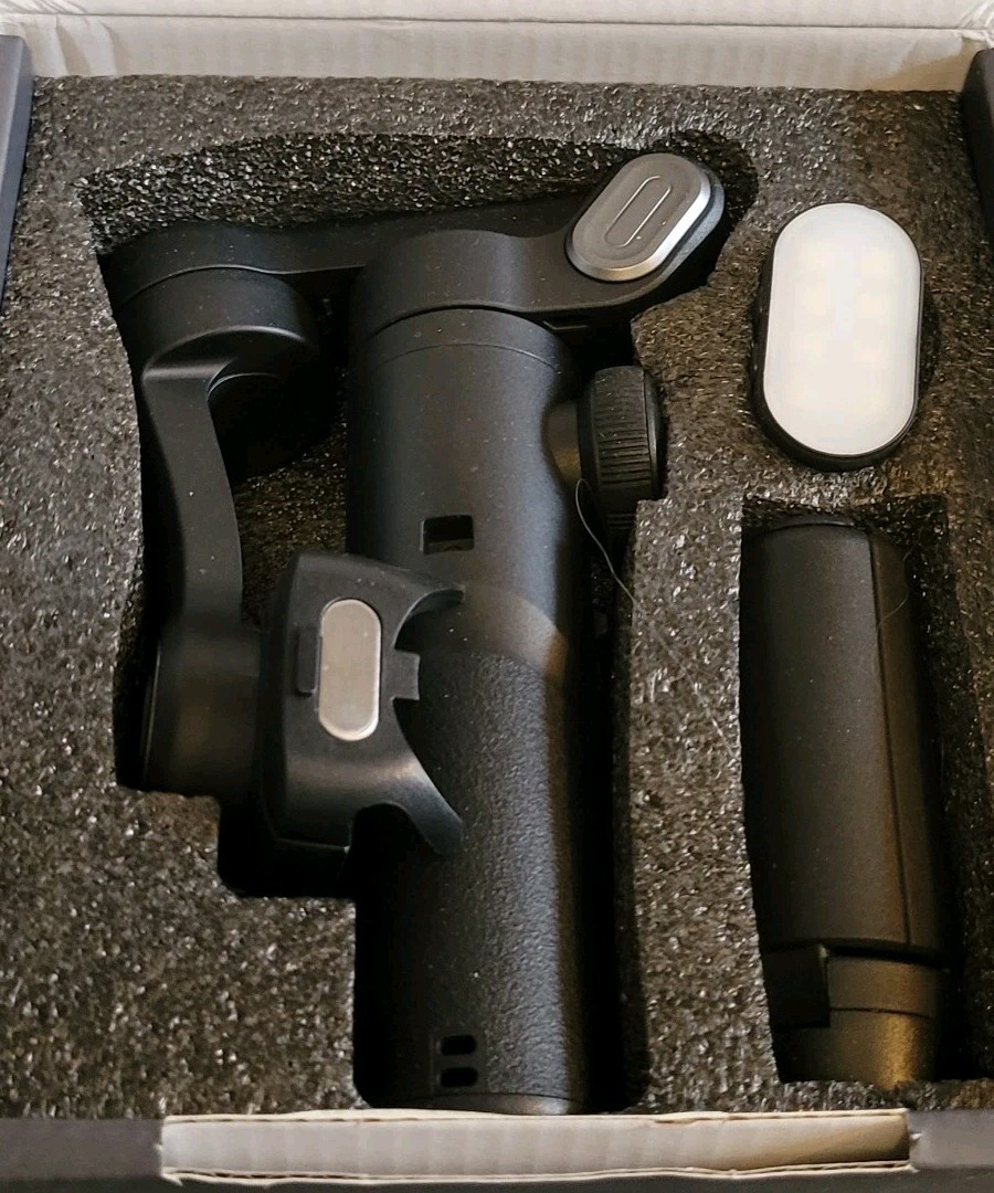 AOCHUAN Smart XE 3-Axis Gimbal Stabilizer Anti-Shake Smartphone Holder Black