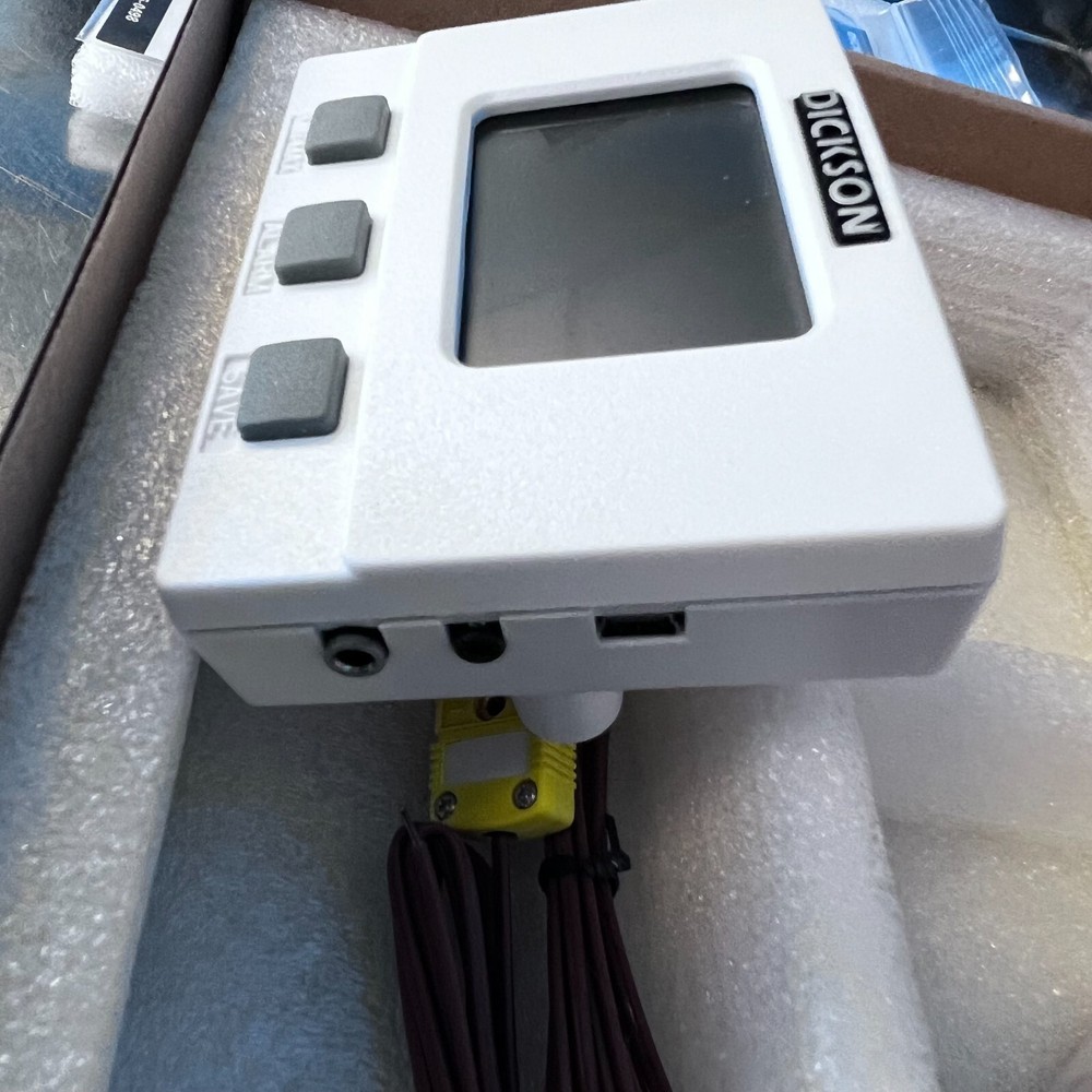 DICKSON SM325 LCD Display Temperature Data Logger -300F to 2000F, 2 type K probe
