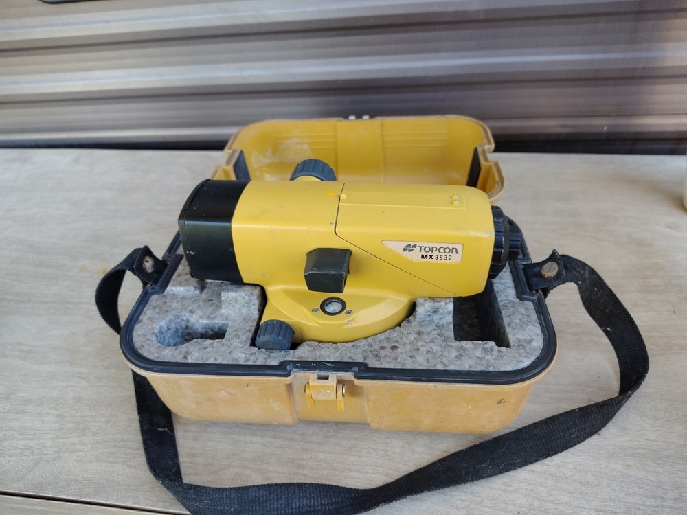 Topcon AT-B4A Automatic Optical Level Surveying Tool In Case