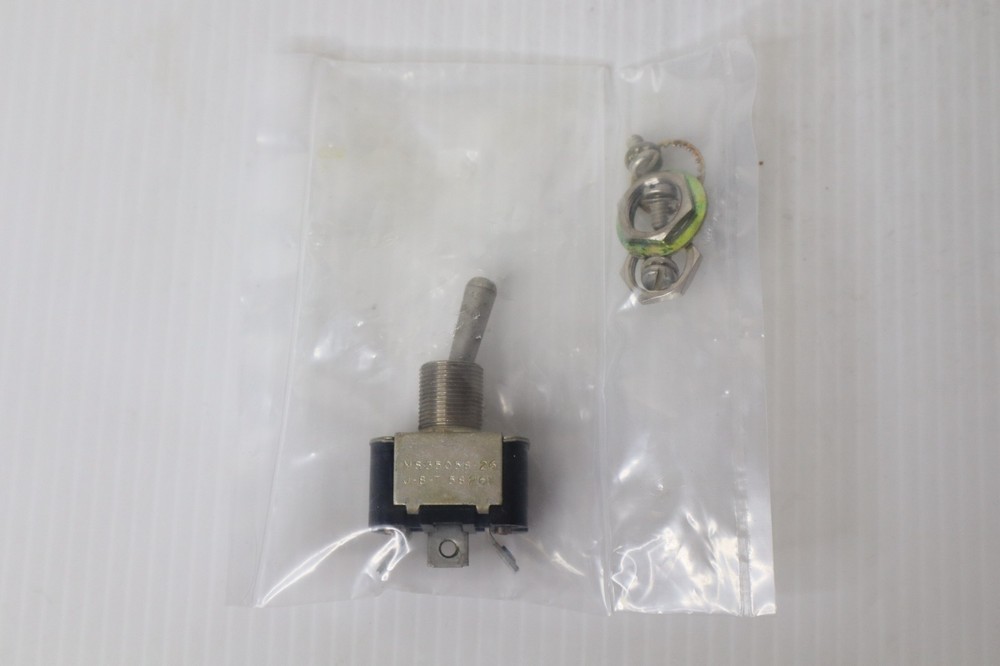 MS35058-26 Toggle Switch