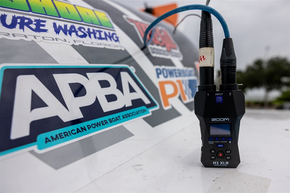 Zoom H1 XLR Handy Recorder with 32-Bit Float, Accessibility, 2 XLR/TRS