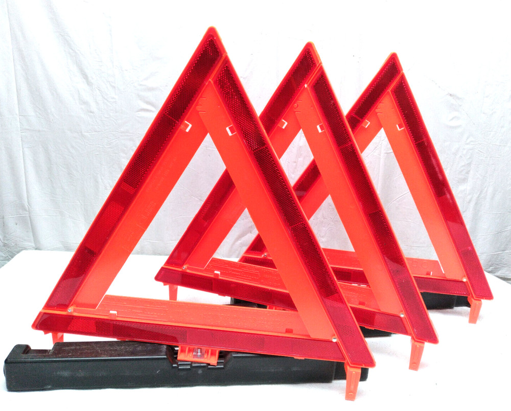 James King Co.  Warning Triangle Kit  Model 1005 - USED