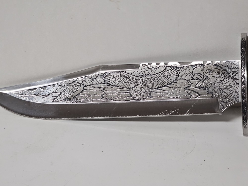 Eagle Decorative Dagger with Matching Eagle & Antler Display Stand
