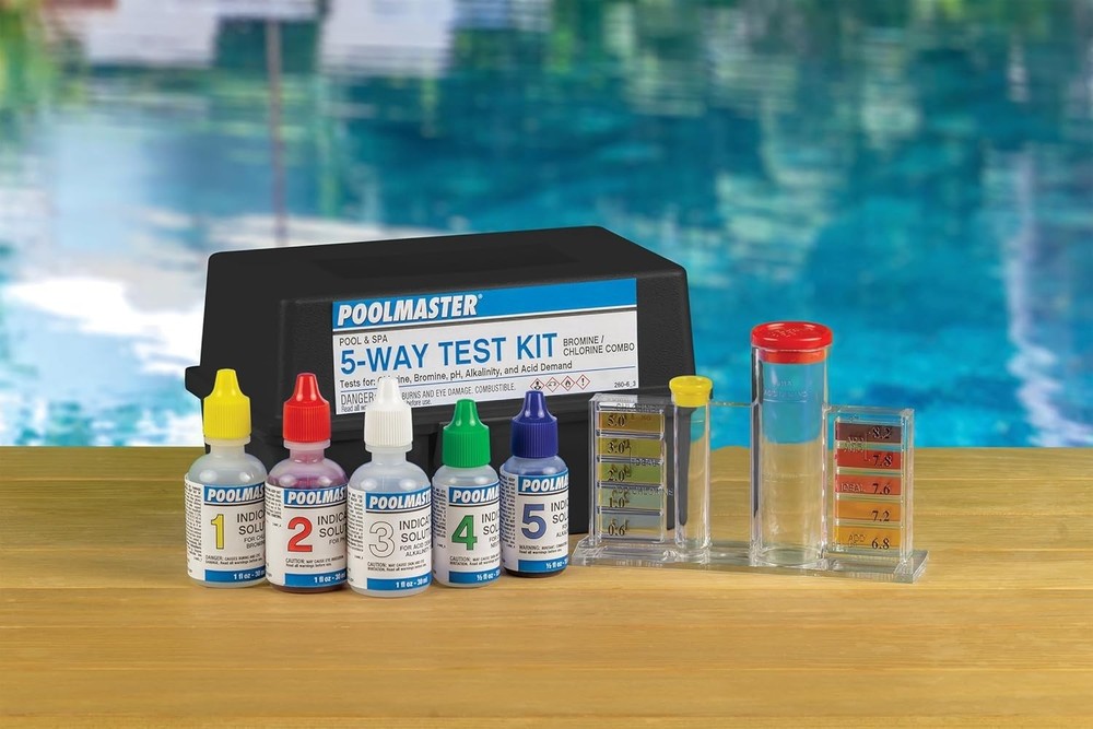 5-Way Kit with Integrated Color Chips for Precise Pool Water Testing
