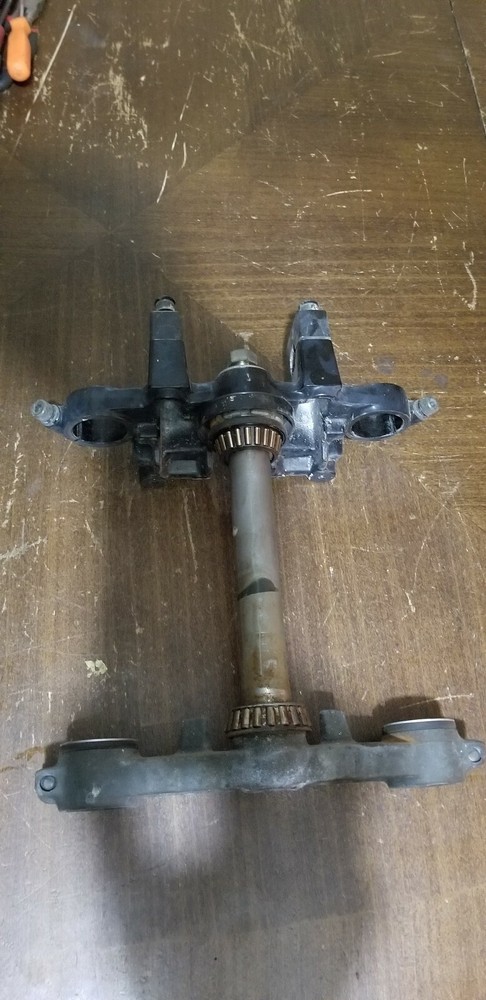 '82 Kz750n Triple Tree
