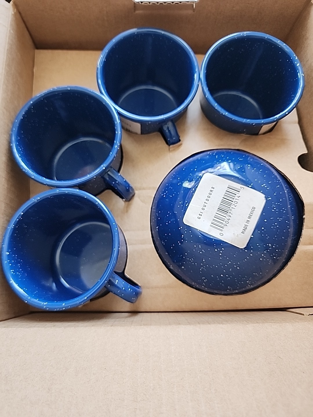 GSI Outdoor Sierra Table Set 16 piece porcelained Enamelware, Blue Open box