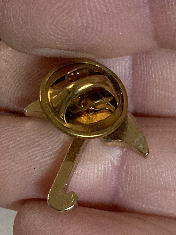 Red Umbrella Lapel Pin EUC K533
