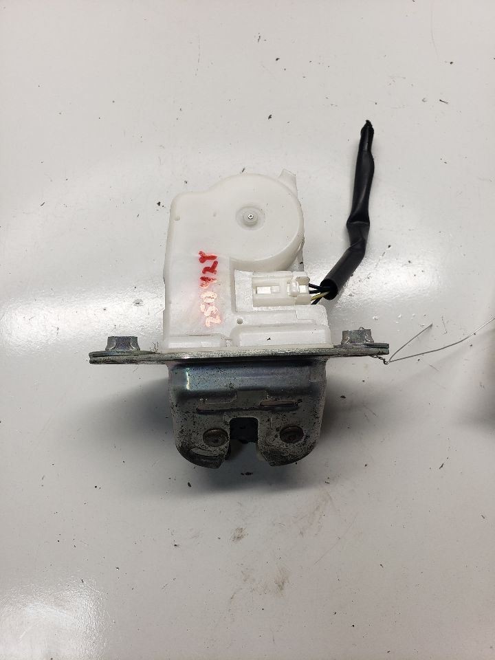 2011 IMPREZA Door Lock Actuator OEM