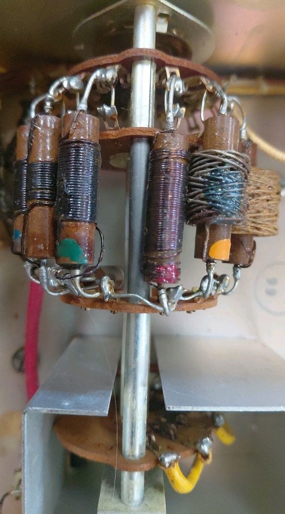 Hallicrafters HT-40 Band Sellector.