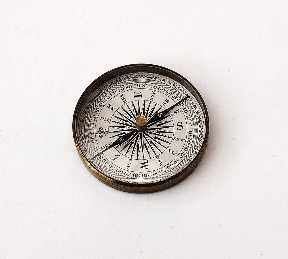 Victorian pocket compass & case.