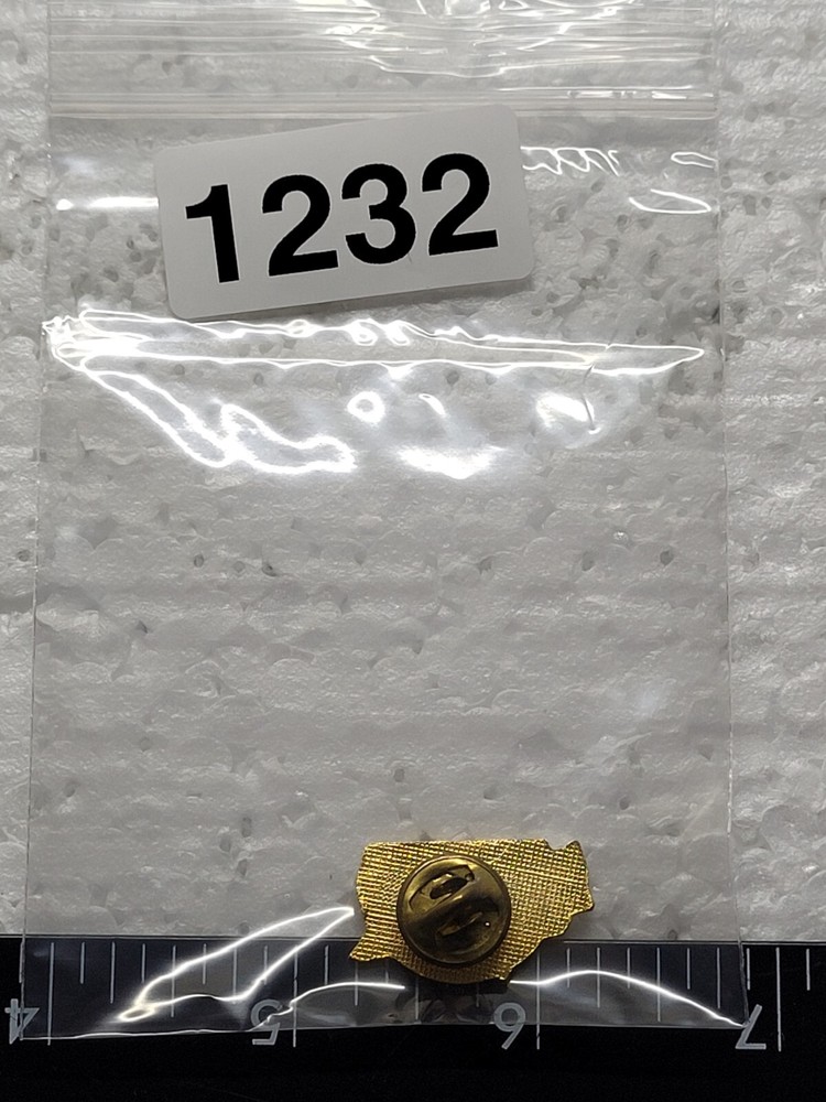 TREA 2000 HAT LAPEL PIN PIN BACK USED (L1232)
