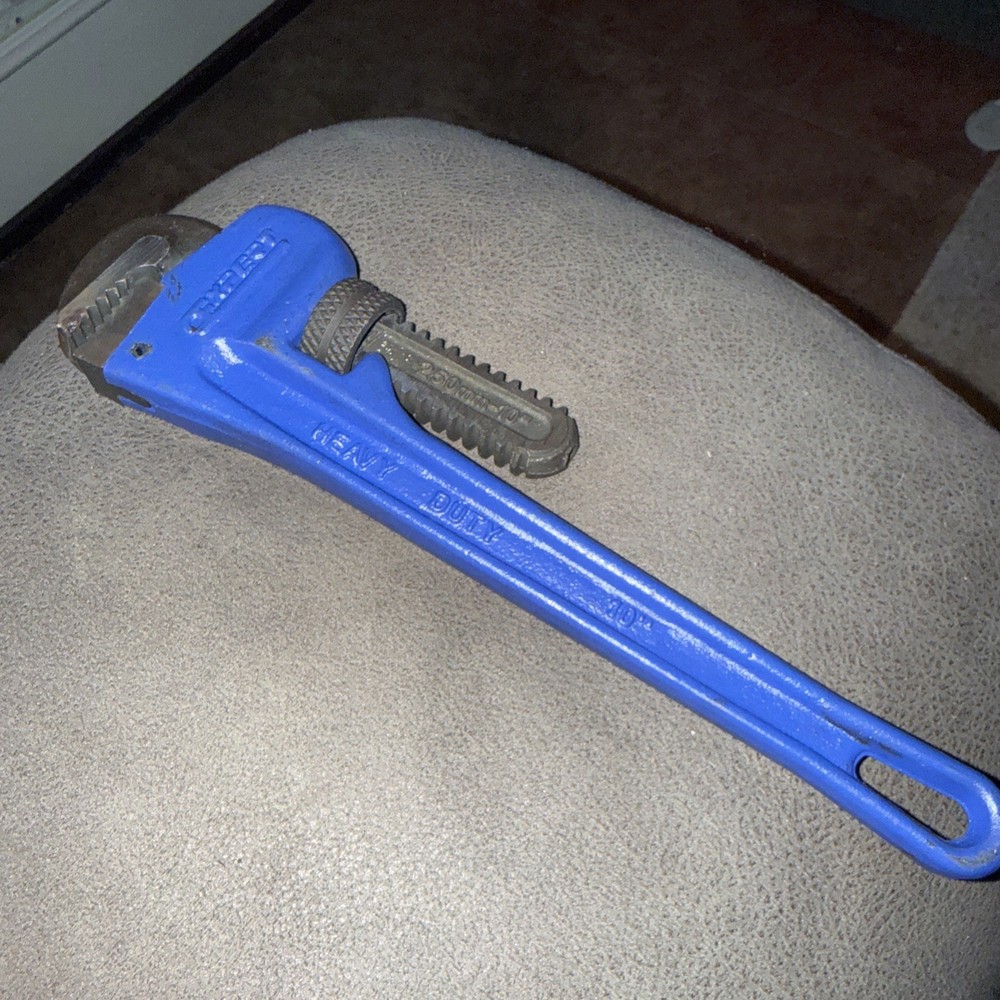 Expert E117821 10" Pipe Wrench