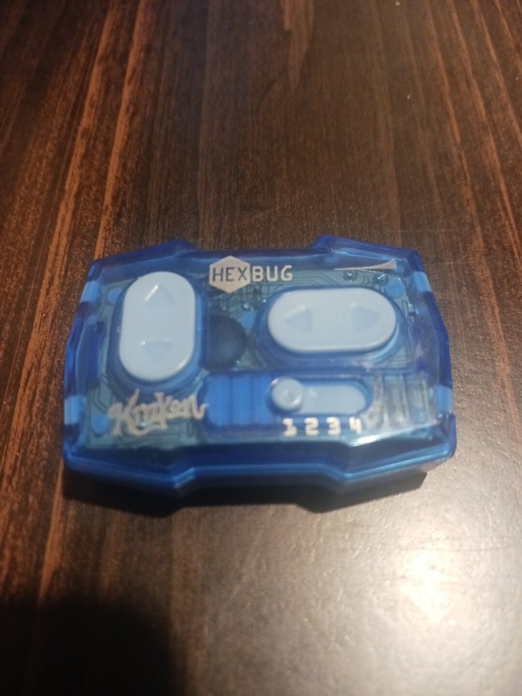 HEXBUG BattleBots Remote Control (Transparent Blue Kraken)