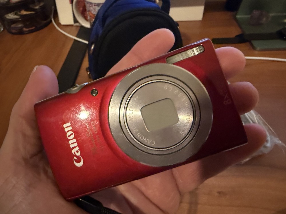 CANON PowerShot * ELPH 180 * RED * Digital Camera + Accessories