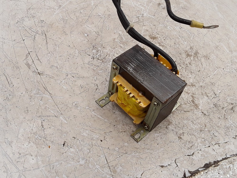 AMW Transformer 6LA10310