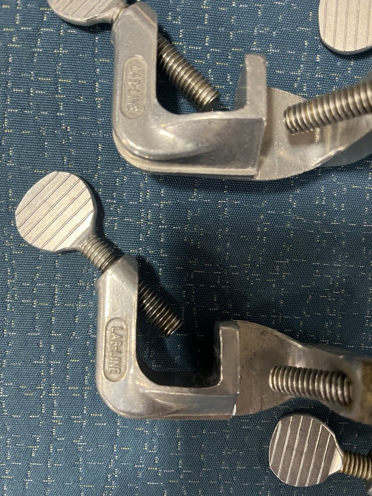 Lab Line Two-Way Double Clamp