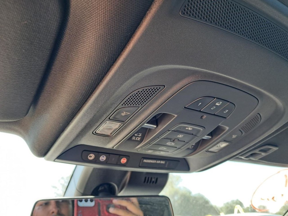 CT6 2017 Glove Box 4809727