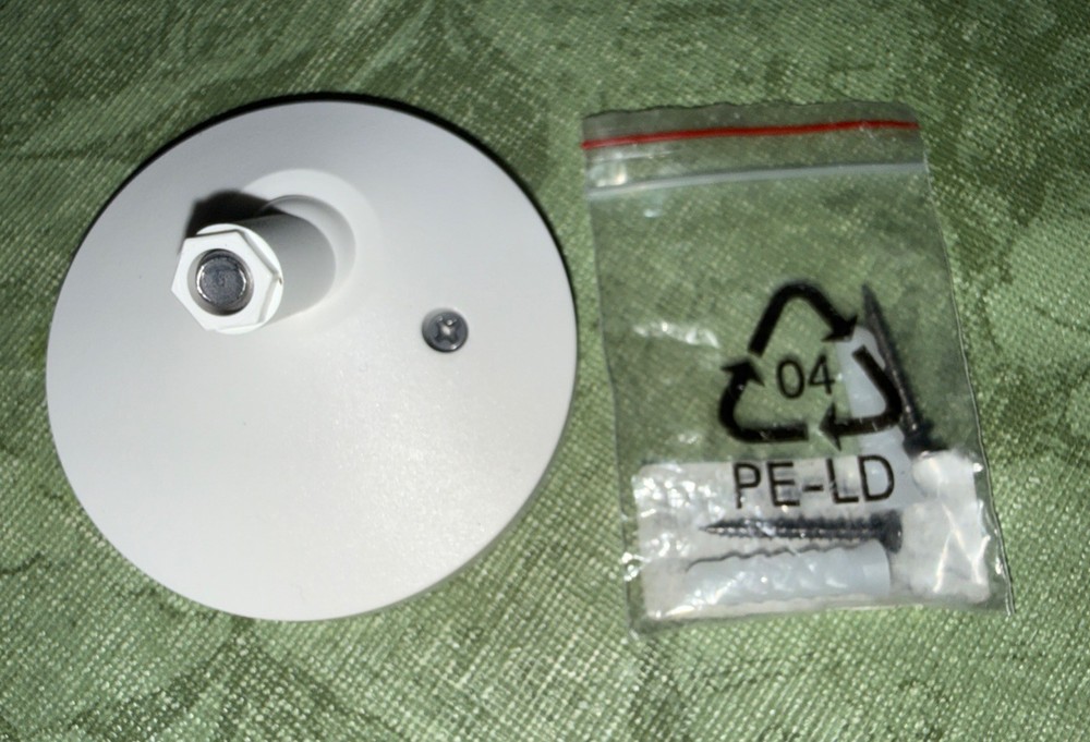 OEM Ring Stick Up Camera Mount W/ Back Plate/Screws Anchor Wall Mount Down Angle