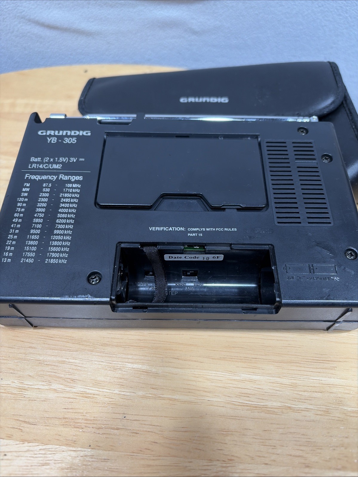 GrundigYB-305 Yacht Boy Radio Working w/ Soft Case Vintage