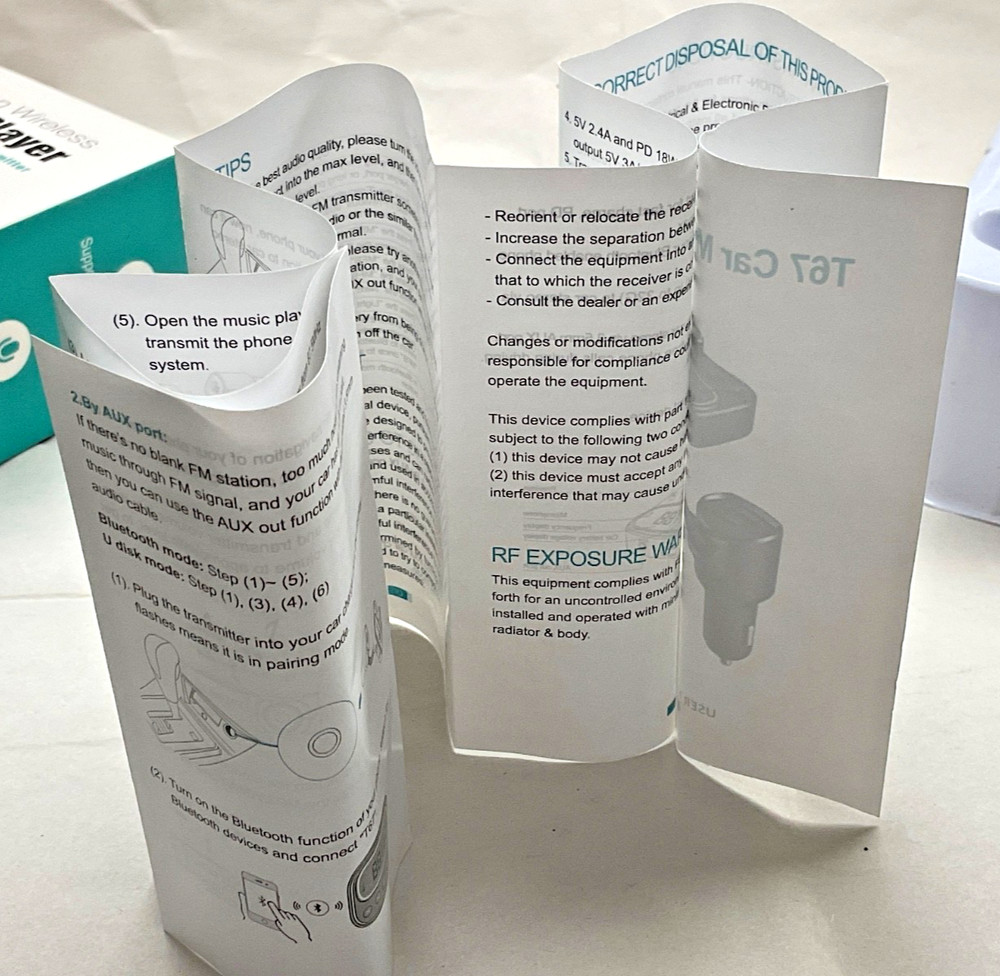 Multifunction Wireless Car MP3 Player USB Charger FM Transmitter Bluetooth Kit