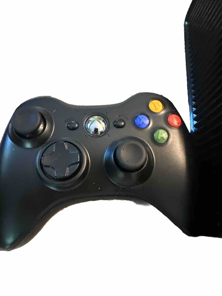 Microsoft XBox 360 S Slim 250GB Black Video Game Console System 360S Bundle