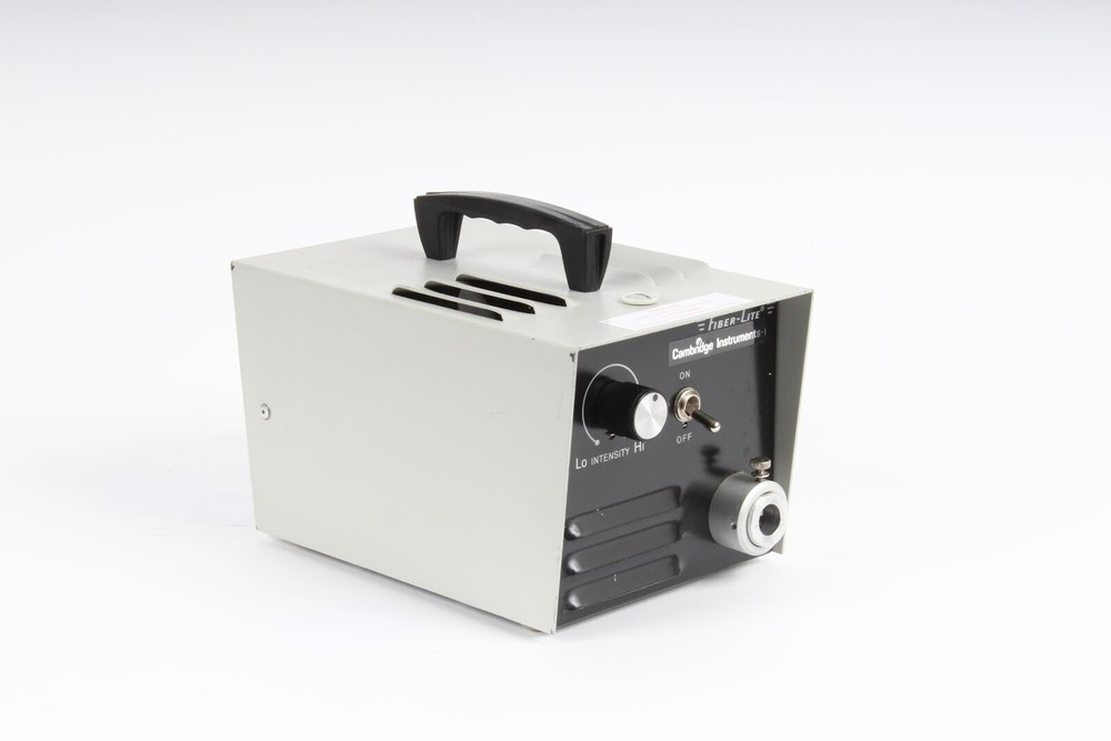 Cambridge Instruments 31-30-50 Adjustable High Intensity Illuminator