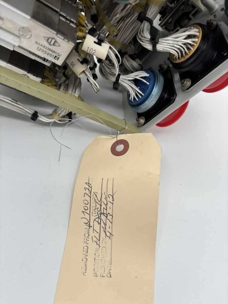 Airbus A310 Aircraft Cargo Smoke Detector Control Panel 433VU