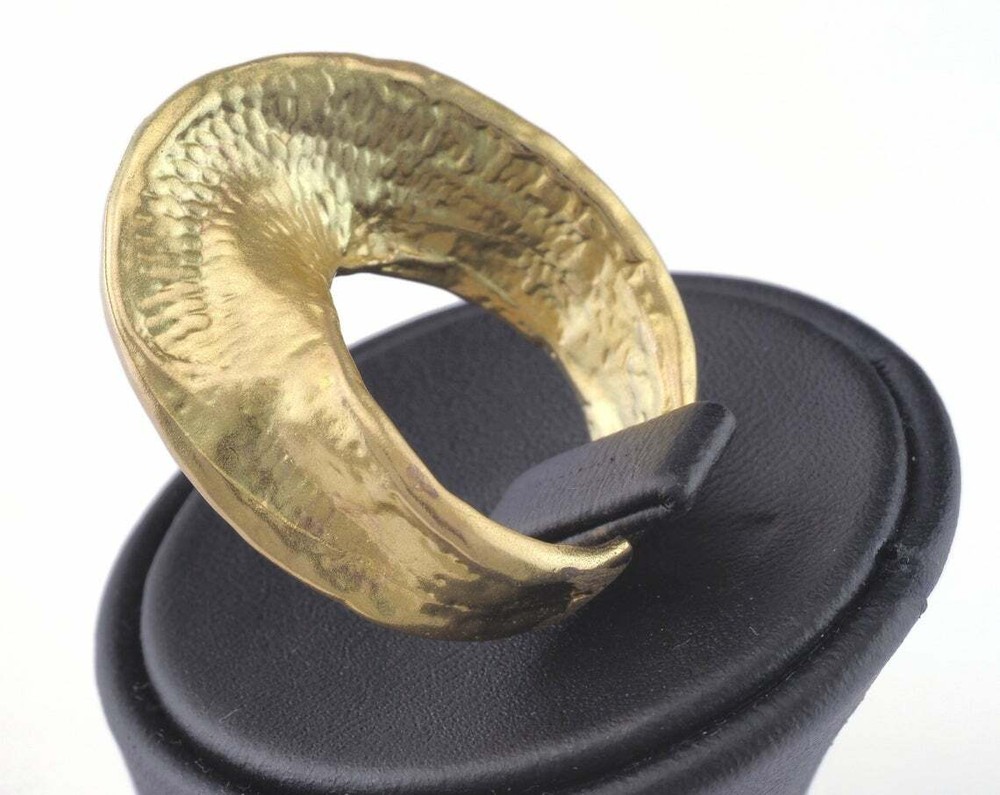 Adjustable Ring Raw brass (19mm 9US inner size - Adjustable ) OZ2745