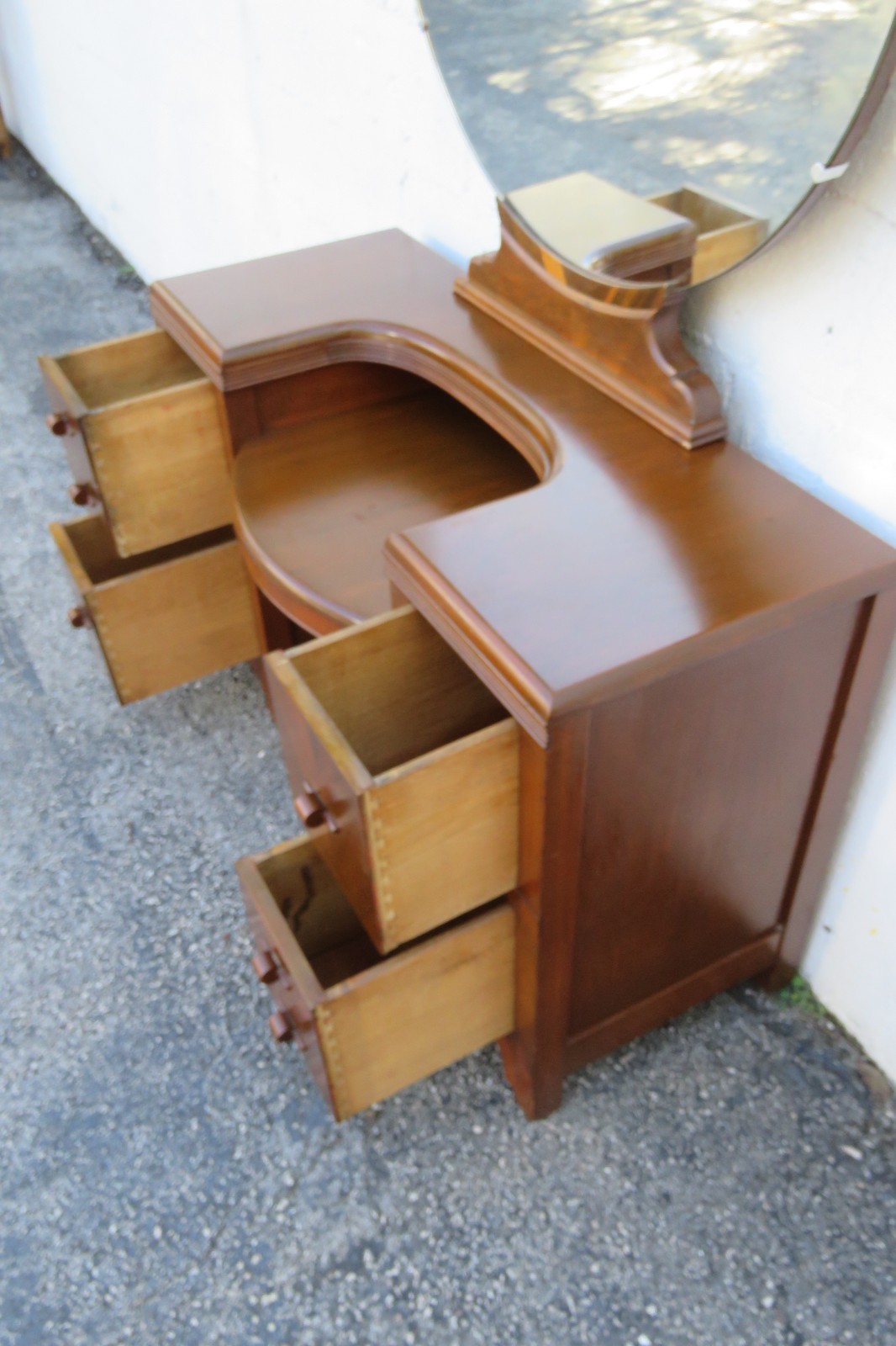 1920s Art Deco Vanity Makeup Table 6157