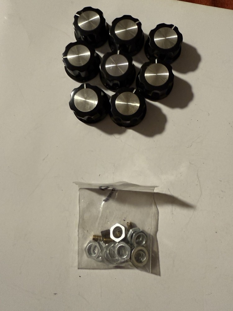 MF-A03 POTENTIOMETER BAKELITE SCREW KNOBS Lot Of 8