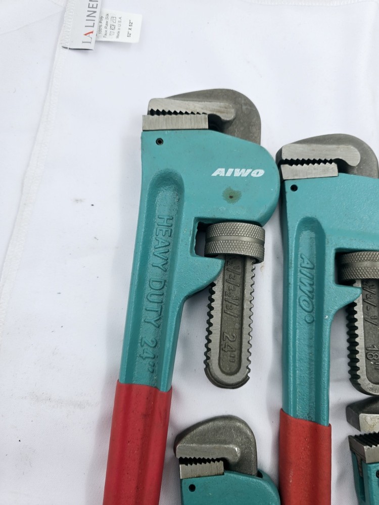 Heavy Duty Pipe Wrench - Set