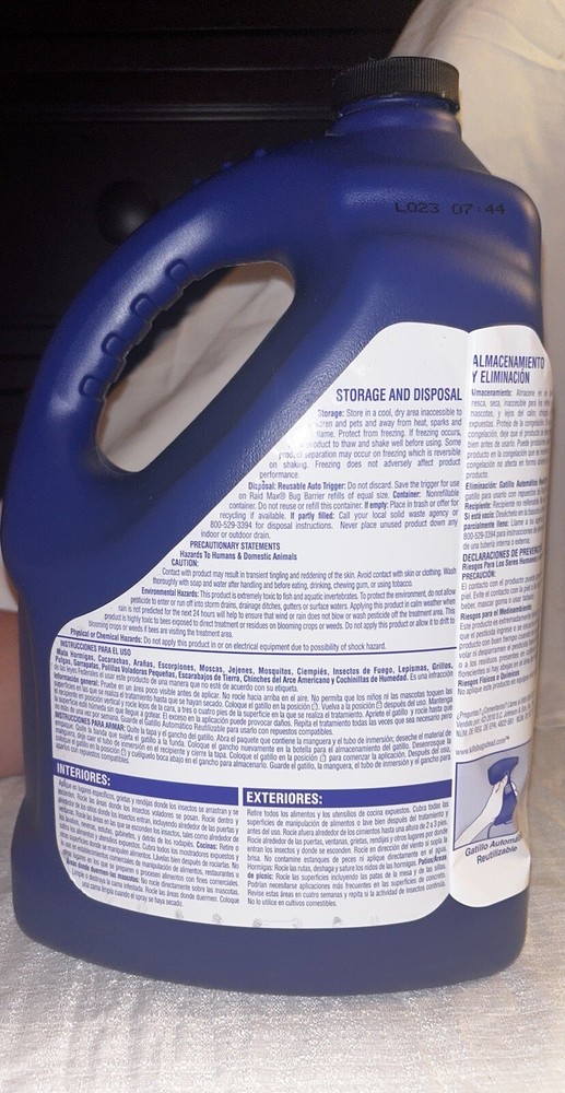 raid max bug barrier Refill 128 Oz