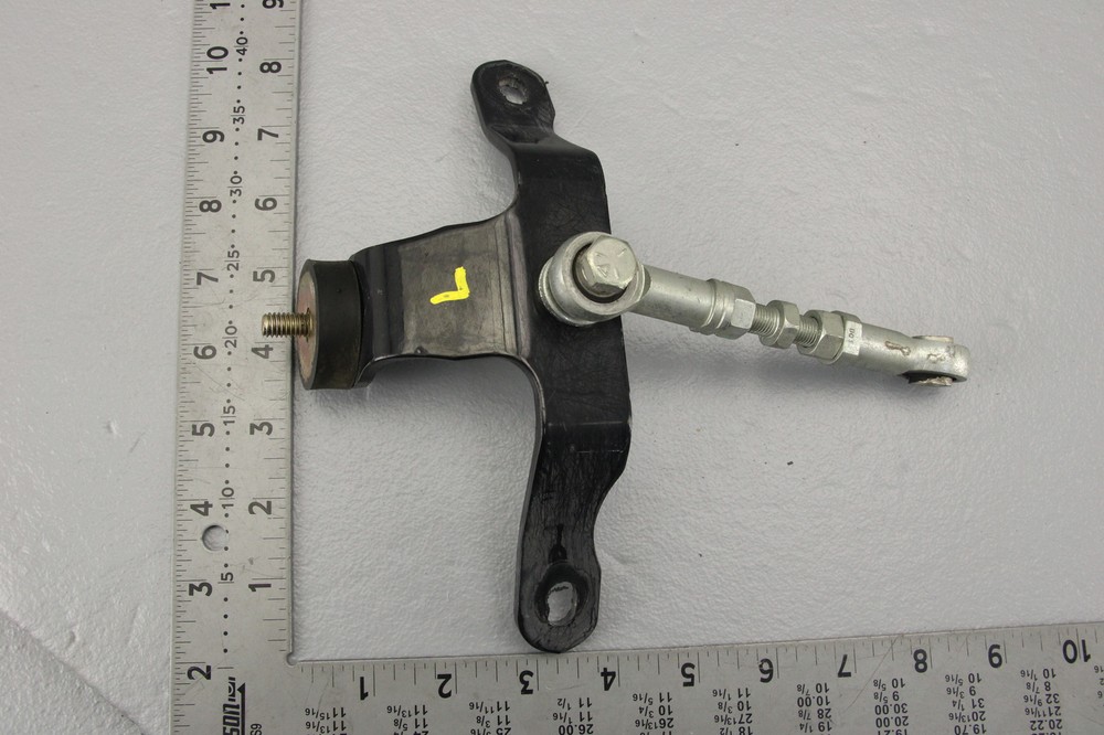 2003 Harley Road King Engine Cylinder Horn Mount Bracket & Stabilizer Link
