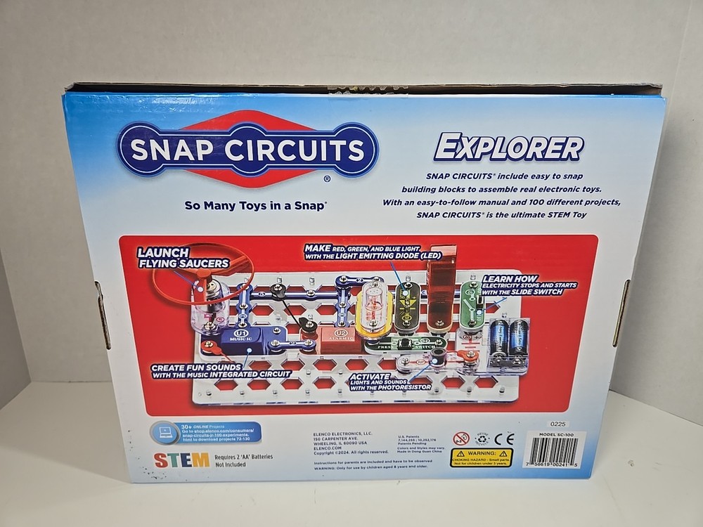 Snap Circuits SC-100 Electronics Exploration Kit, Over 100 Projects NEW Open Box