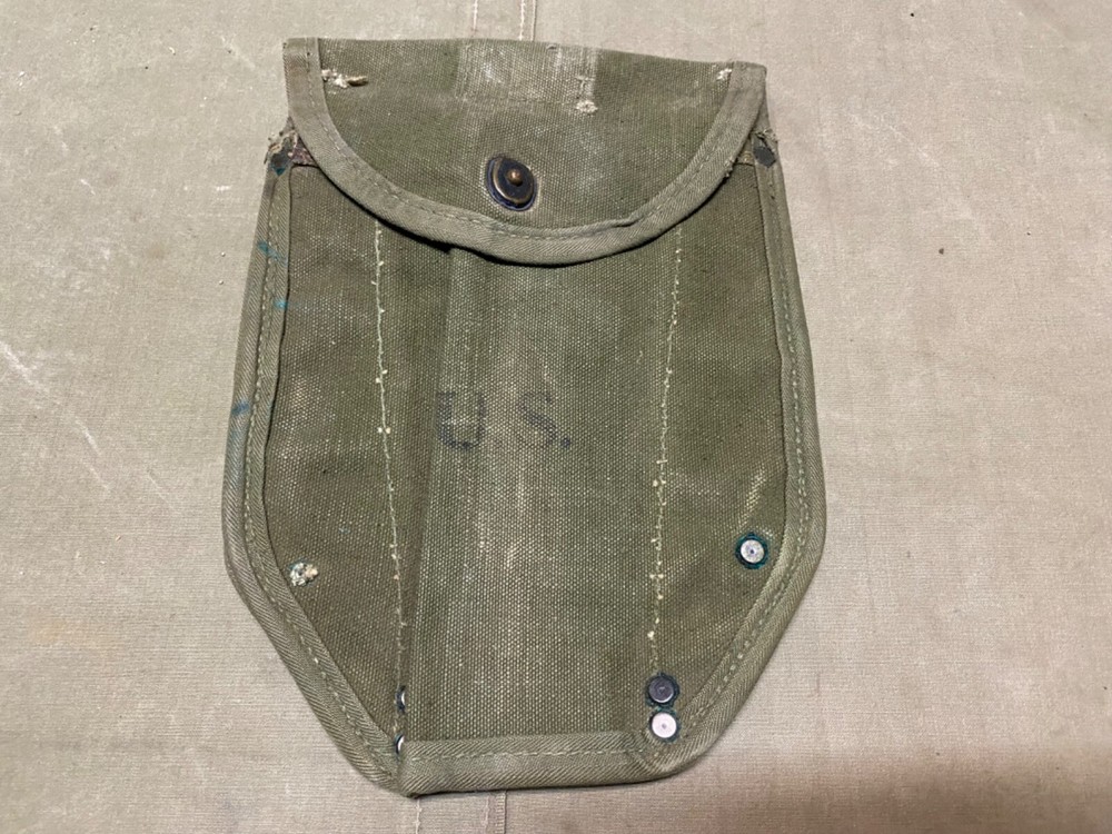 ORIGINAL WWII US ARMY M1943 M43 COMBAT FIELD SHOVEL CARRIER COVER-TRANSITIONAL