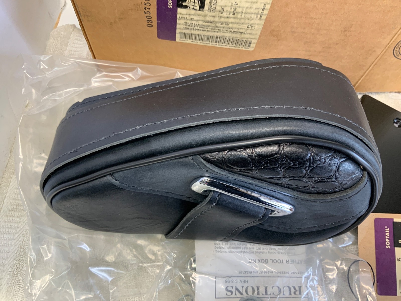 Harley OEM NEW Leather Loggerhead Right Toolbox w/bracket fits All Softail RARE