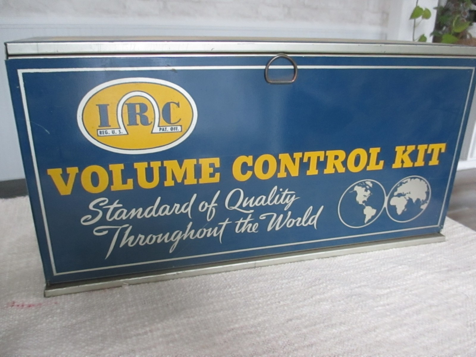 VINTAGE ANTIQUE IRC RADIO TV VOLUMN CONTROL KITS RCA ZENITH CROSLEY MOTOROLA
