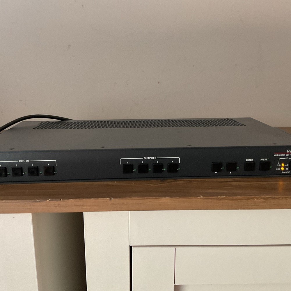 Extron MVX Series MVX 44 VGA/Audio Matrix Switcher
