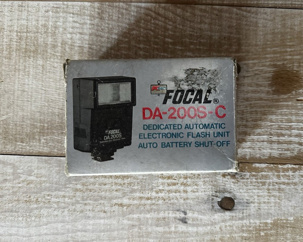 Focal DA-200S-C Dedicated Automatic Flash 20-01-52 camera flash