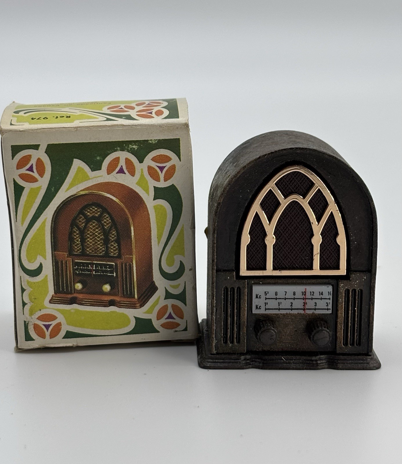 Vintage Play Me #974 Die Cast Metal Cathedral Radio Pencil Sharpener Spain w/Box