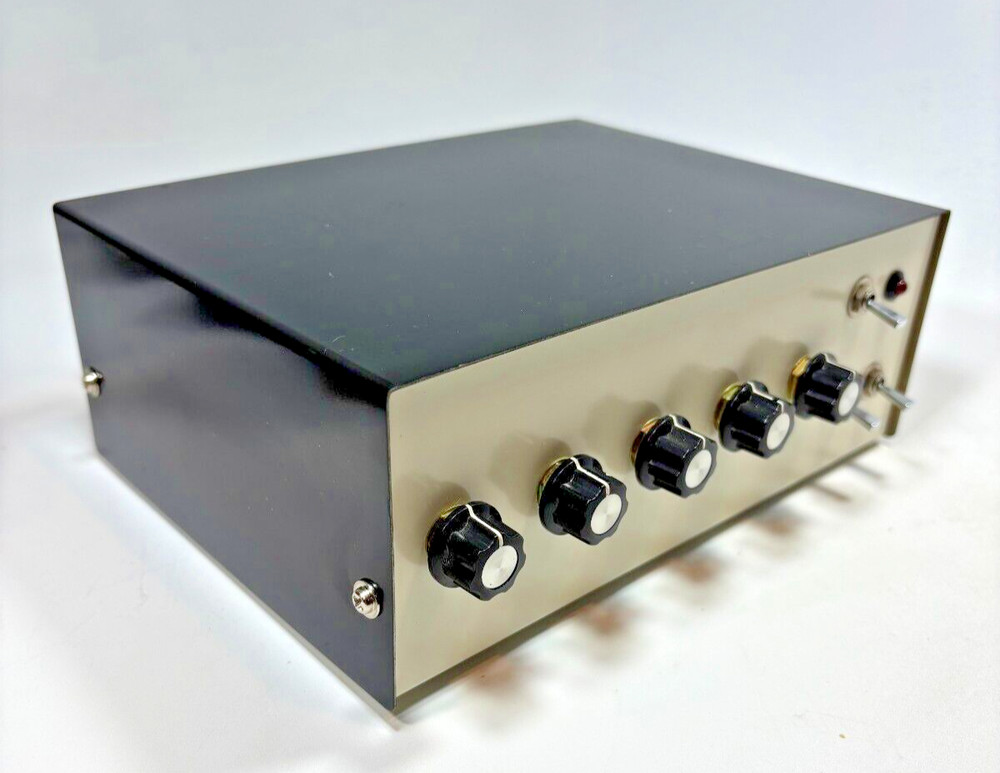 Vintage Amplifier ??? w Mouser Transformer 6 Knobs & 3 Toggle Switches Pristine