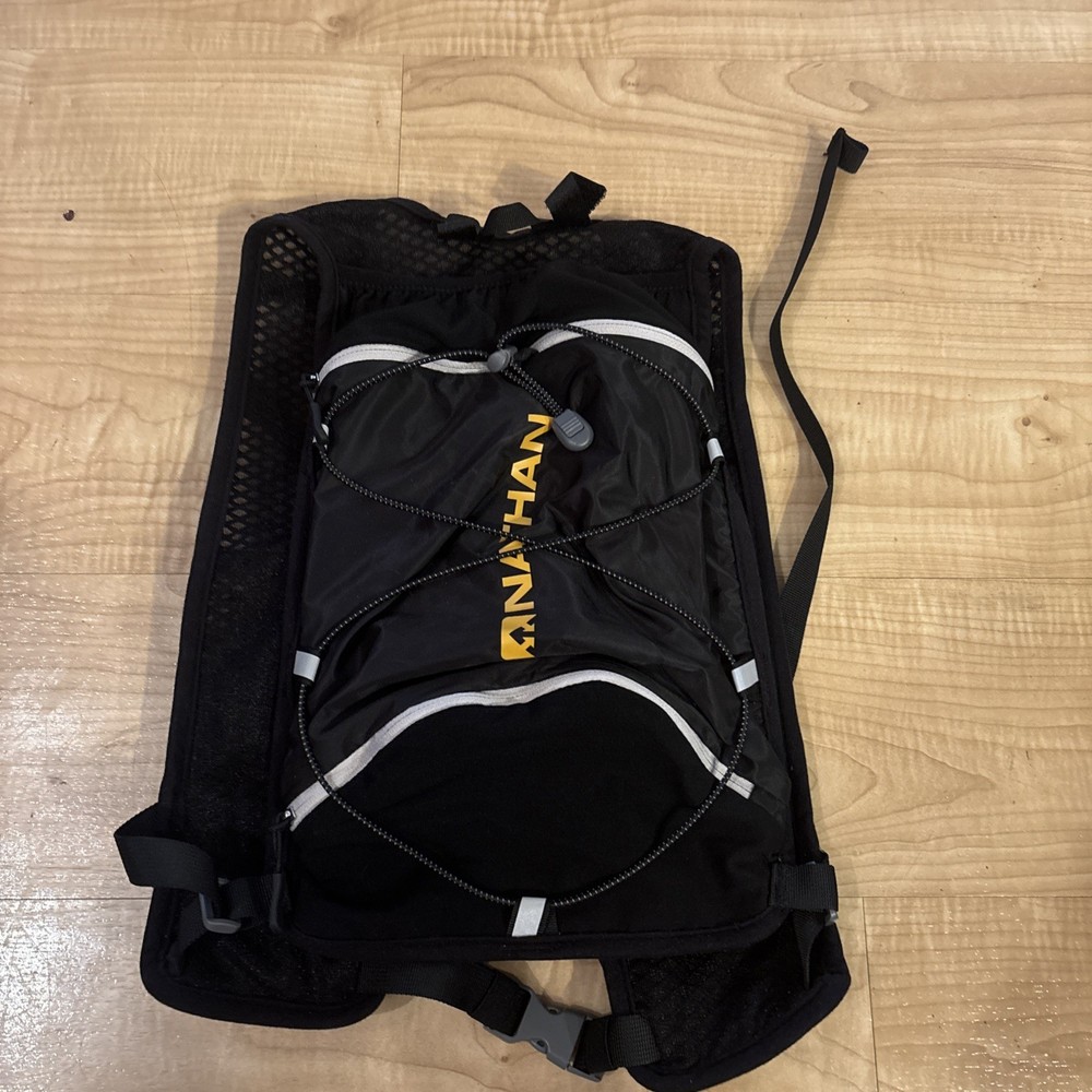 Nathan 1.5 Liter Hydration Pack w/Bladder Black/Marigold OSFA