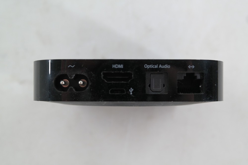 Apple TV (3rd Generation) 8GB A1469 - Black