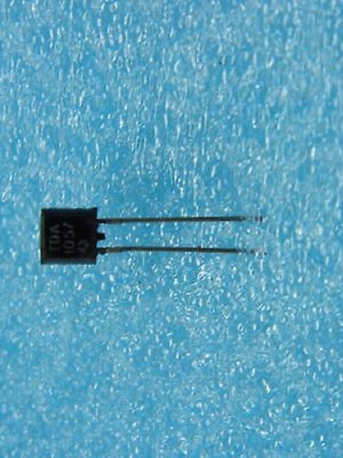 TDA1057 Voltage Regulator - CUSTODIA: Standard MAKE: STMicroelectronics