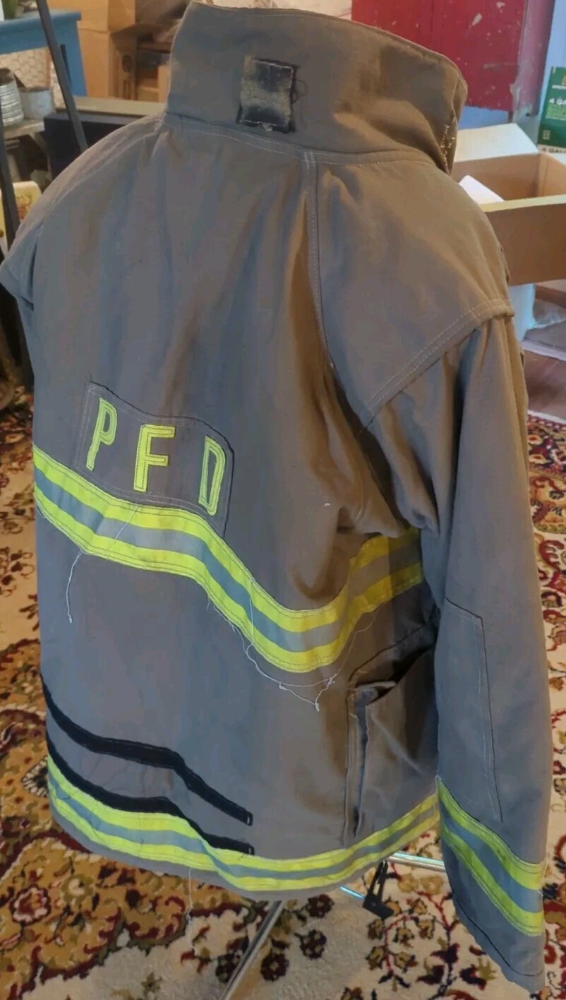 Vintage Retired Firefighter Turnout JACKET FIRE COAT USED 48 X 32