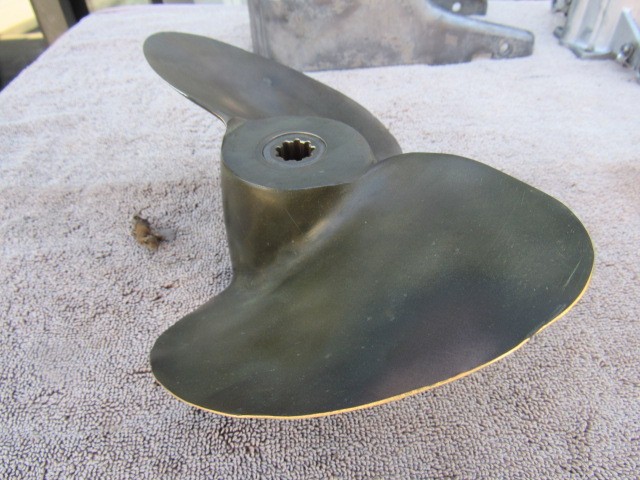 Mercury antique outboard motor bronze propeller MK20 MK25 Quicksilver#48-20325A1