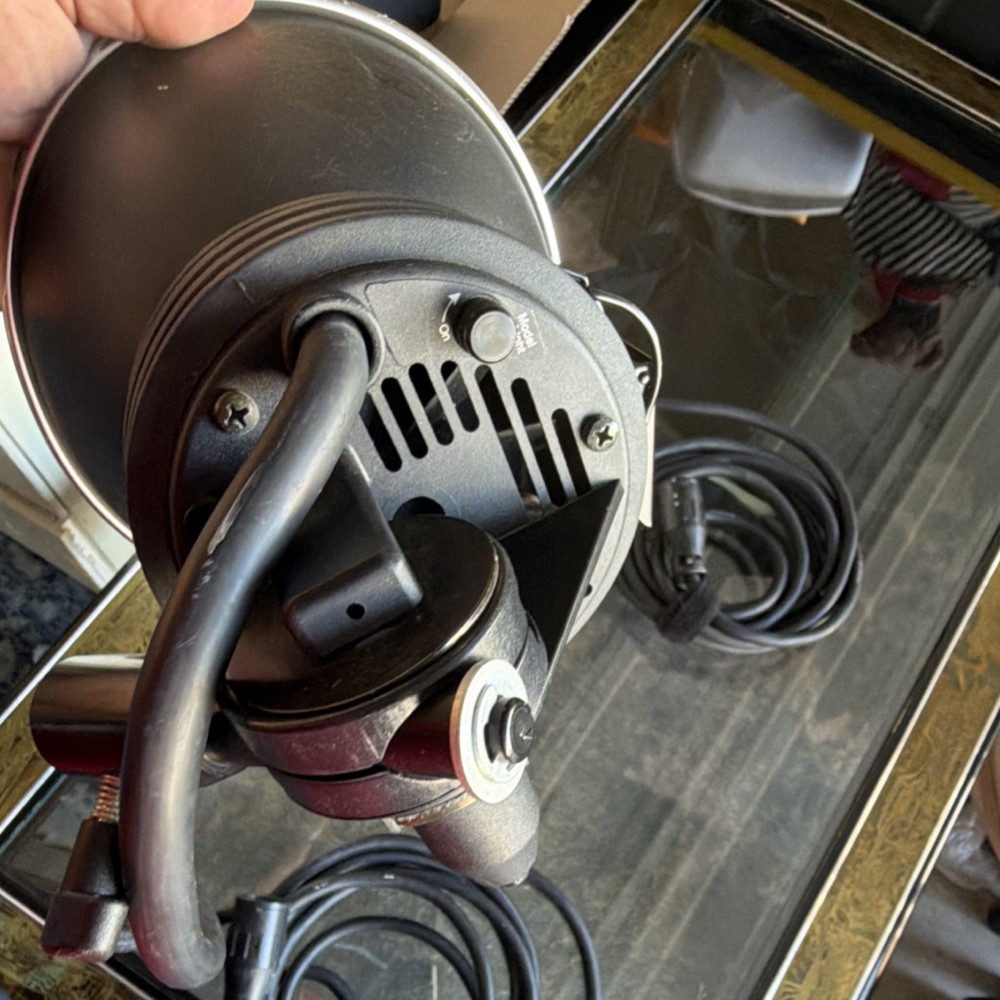 Profoto Zoom Flash Lighting Black Single Flash Head Studio Lighting Equipment