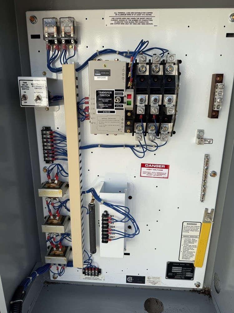 Generac GTS System Automatic Transfer Switch. 120/240v